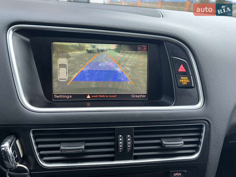 Внедорожник / Кроссовер Audi Q5 2011 в Владимире