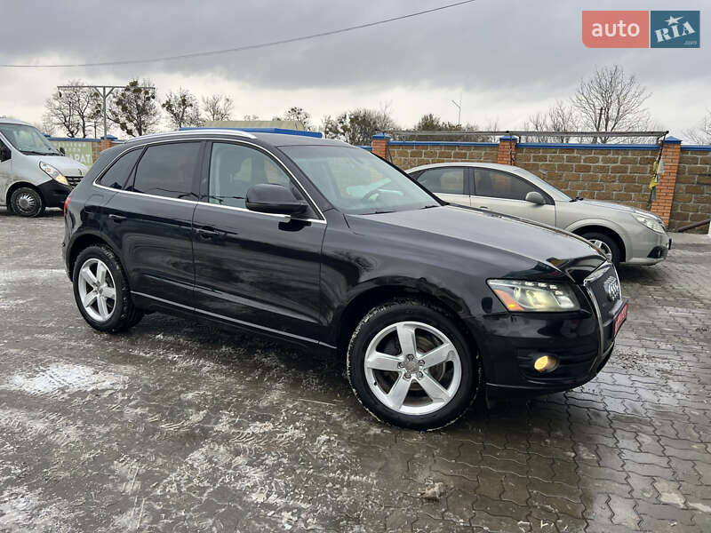 Внедорожник / Кроссовер Audi Q5 2011 в Владимире