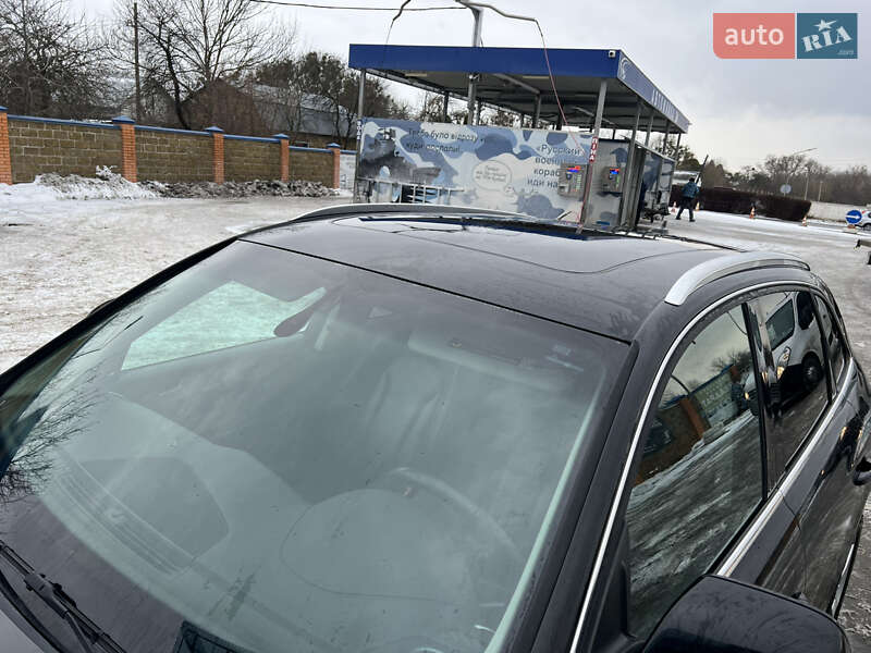 Внедорожник / Кроссовер Audi Q5 2011 в Владимире