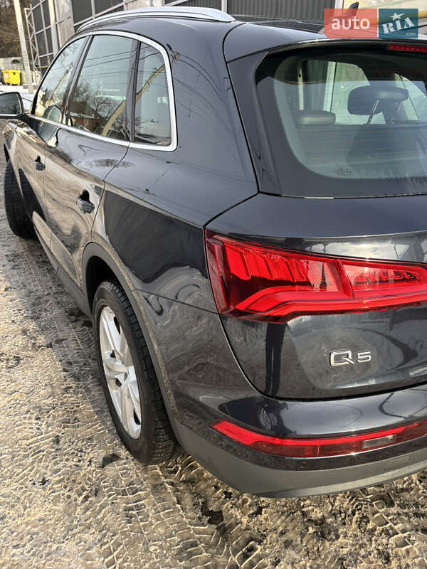 Позашляховик / Кросовер Audi Q5 2018 в Хмельницькому