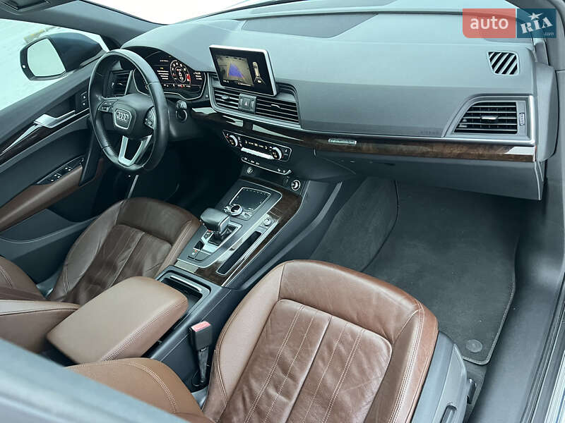 Внедорожник / Кроссовер Audi Q5 2018 в Львове