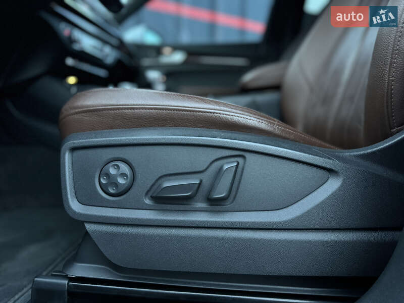 Внедорожник / Кроссовер Audi Q5 2017 в Луцке