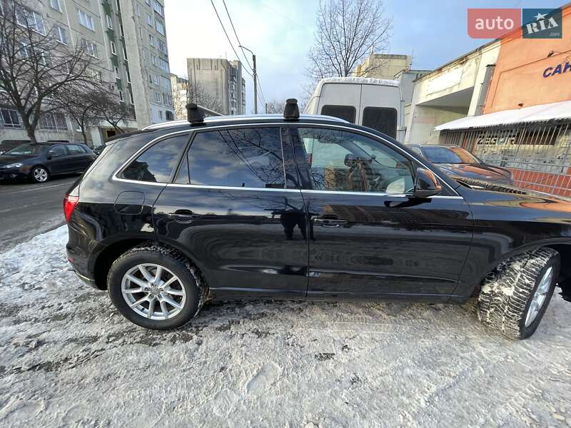 Позашляховик / Кросовер Audi Q5 2010 в Львові