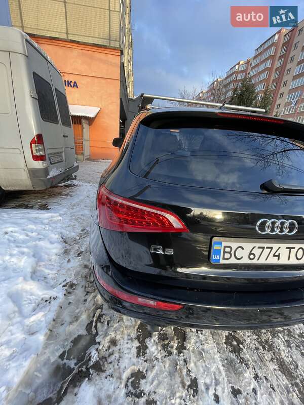 Позашляховик / Кросовер Audi Q5 2010 в Львові