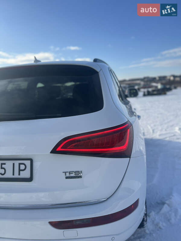 Внедорожник / Кроссовер Audi Q5 2015 в Ровно