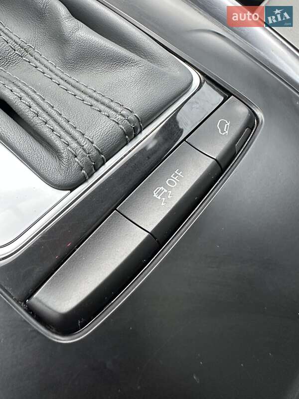 Позашляховик / Кросовер Audi Q5 2013 в Білогородці