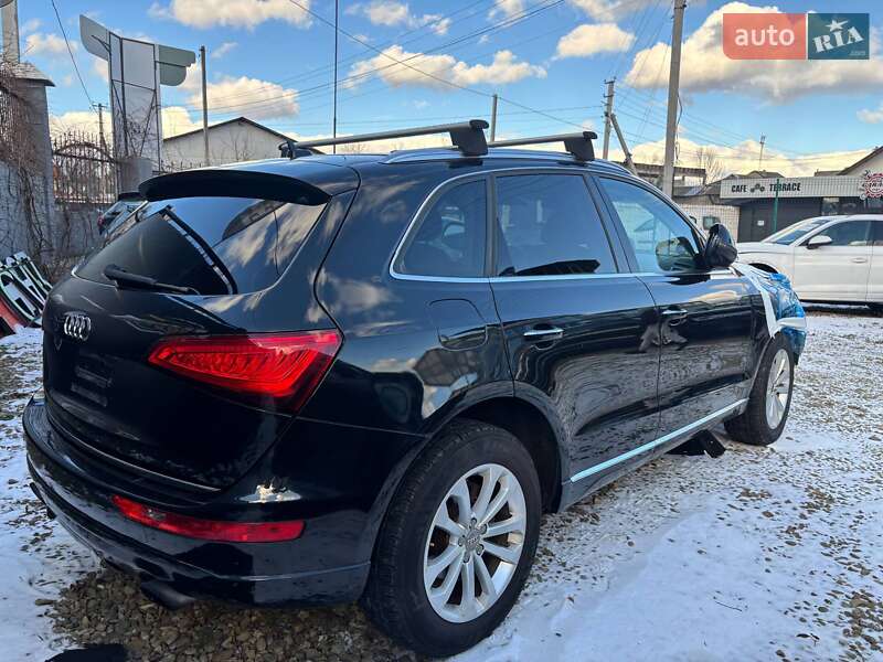 Позашляховик / Кросовер Audi Q5 2015 в Стрию