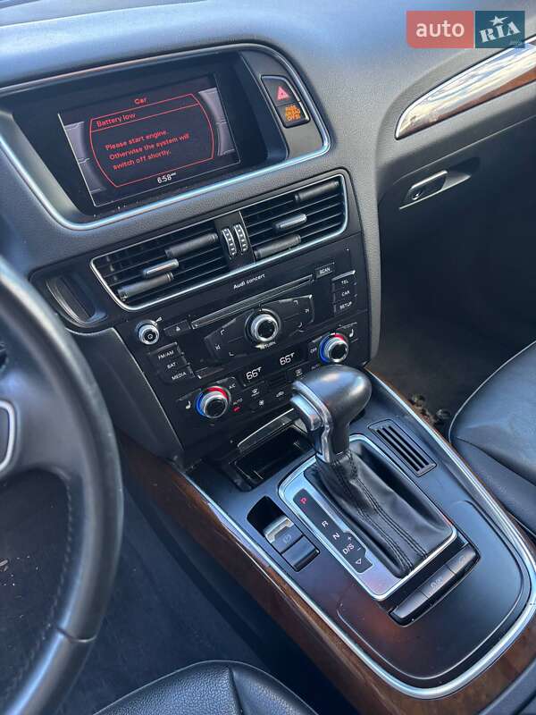 Позашляховик / Кросовер Audi Q5 2015 в Стрию