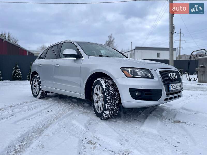 Позашляховик / Кросовер Audi Q5 2011 в Львові