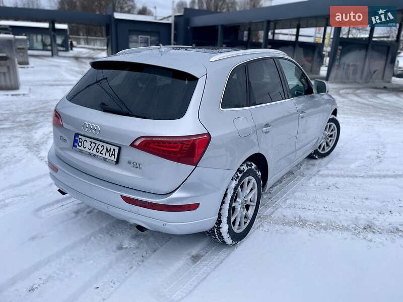 Позашляховик / Кросовер Audi Q5 2011 в Львові