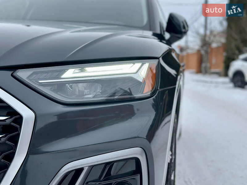 Внедорожник / Кроссовер Audi Q5 2021 в Киеве