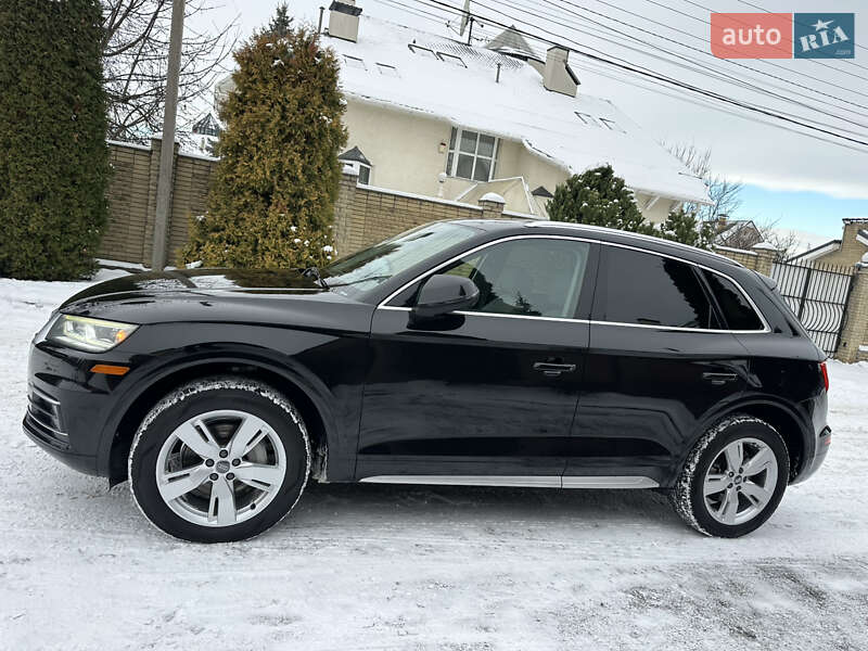 Внедорожник / Кроссовер Audi Q5 2018 в Киеве