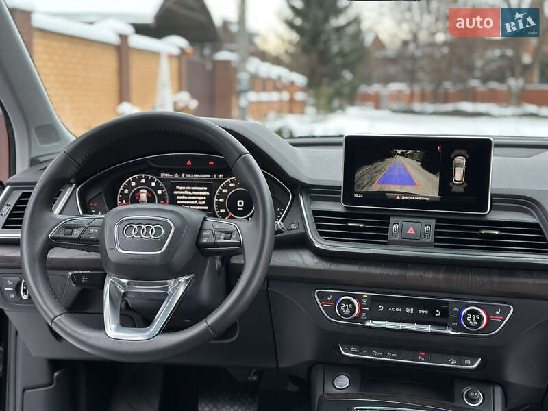 Внедорожник / Кроссовер Audi Q5 2018 в Киеве