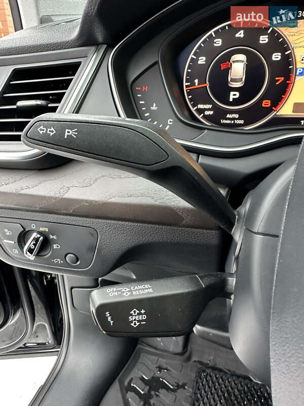 Внедорожник / Кроссовер Audi Q5 2018 в Киеве