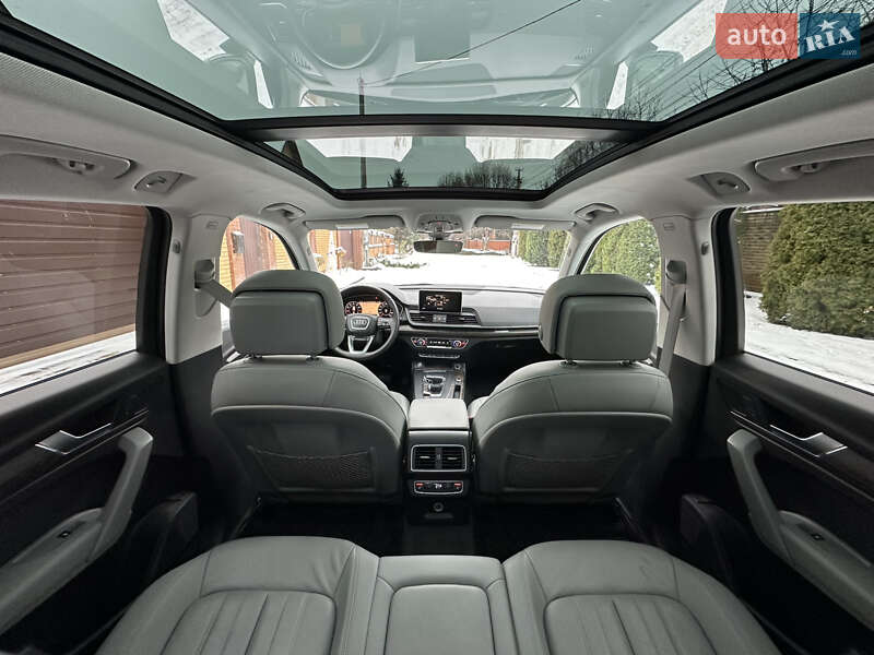 Внедорожник / Кроссовер Audi Q5 2018 в Киеве