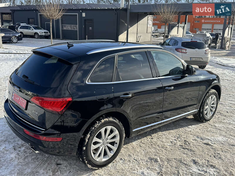 Позашляховик / Кросовер Audi Q5 2015 в Луцьку