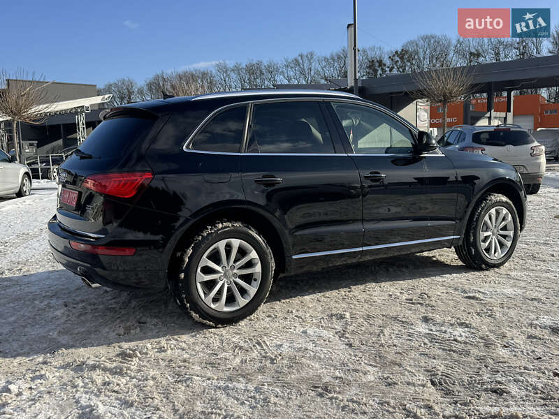 Позашляховик / Кросовер Audi Q5 2015 в Луцьку