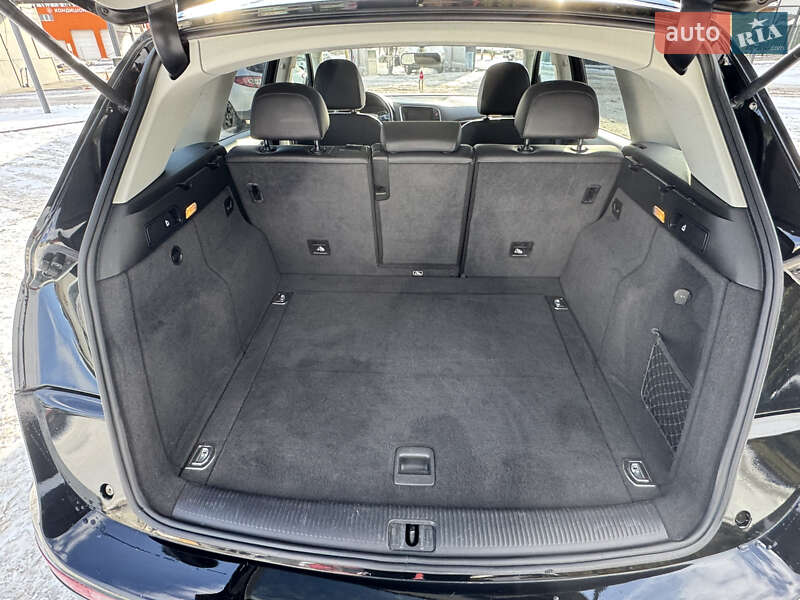 Позашляховик / Кросовер Audi Q5 2015 в Луцьку