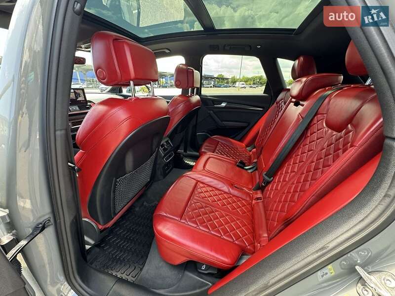 Внедорожник / Кроссовер Audi Q5 2020 в Одессе