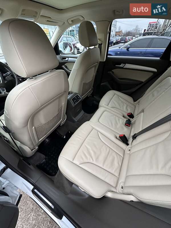 Внедорожник / Кроссовер Audi Q5 2013 в Сумах