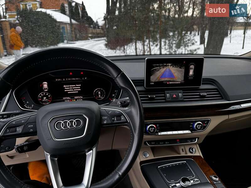 Внедорожник / Кроссовер Audi Q5 2017 в Киеве