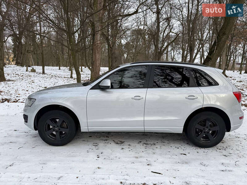 Внедорожник / Кроссовер Audi Q5 2009 в Львове