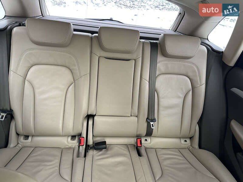 Внедорожник / Кроссовер Audi Q5 2009 в Городке фото 9 Внедорожник / Кроссовер Audi Q5 2009 в Городке