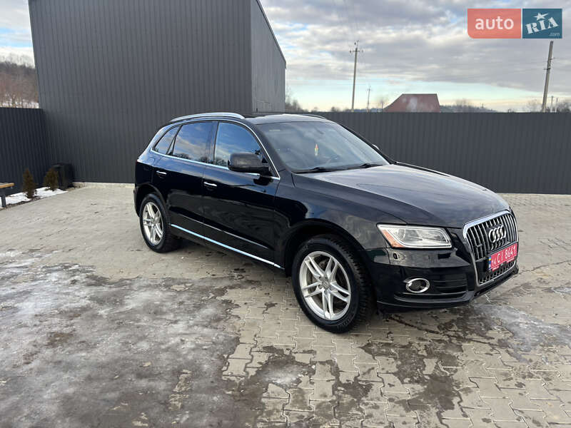 Позашляховик / Кросовер Audi Q5 2016 в Косові