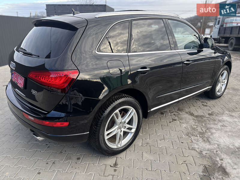 Позашляховик / Кросовер Audi Q5 2016 в Косові