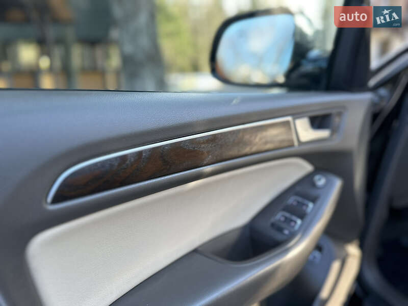 Позашляховик / Кросовер Audi Q5 2016 в Дрогобичі