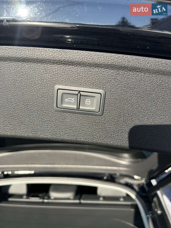 Внедорожник / Кроссовер Audi Q5 2018 в Львове