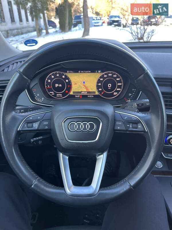 Внедорожник / Кроссовер Audi Q5 2018 в Львове