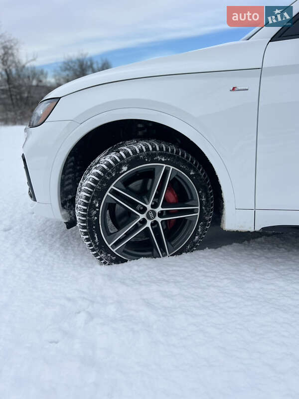 Внедорожник / Кроссовер Audi Q5 2023 в Харькове