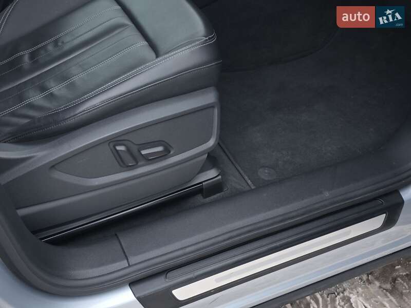 Позашляховик / Кросовер Audi Q5 2020 в Тернополі