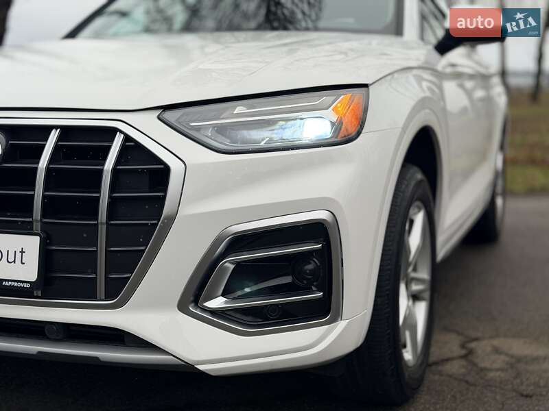 Позашляховик / Кросовер Audi Q5 2020 в Києві