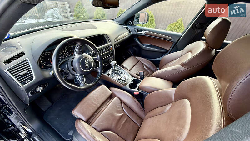 Внедорожник / Кроссовер Audi Q5 2014 в Каменец-Подольском