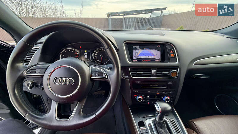 Внедорожник / Кроссовер Audi Q5 2014 в Каменец-Подольском