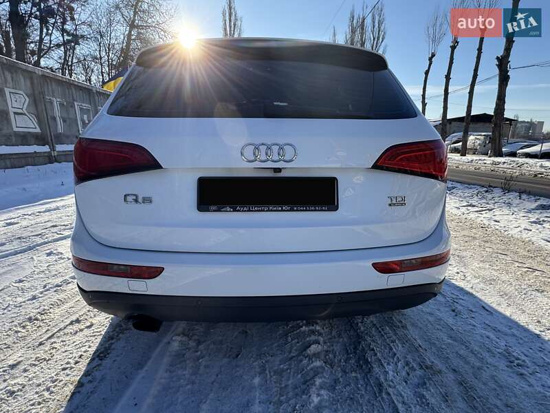 Внедорожник / Кроссовер Audi Q5 2013 в Киеве