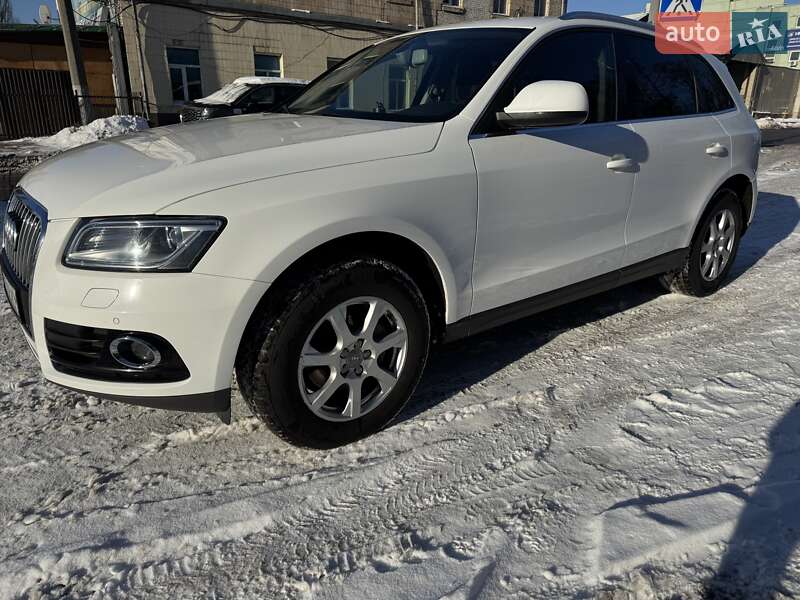 Внедорожник / Кроссовер Audi Q5 2013 в Киеве