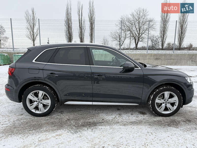 Позашляховик / Кросовер Audi Q5 2018 в Первомайську фото 5 Позашляховик / Кросовер Audi Q5 2018 в Первомайську