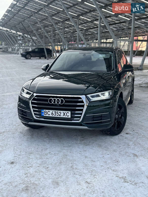 Внедорожник / Кроссовер Audi Q5 2017 в Львове