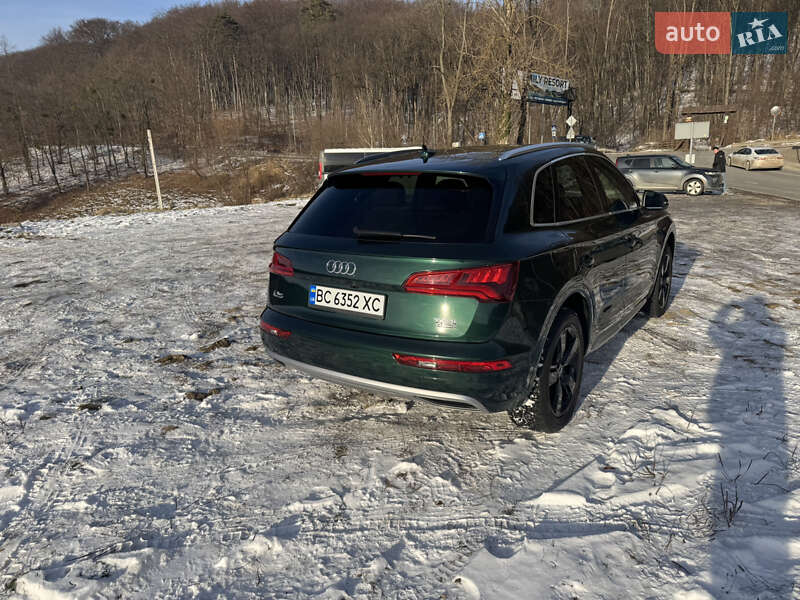Внедорожник / Кроссовер Audi Q5 2017 в Львове