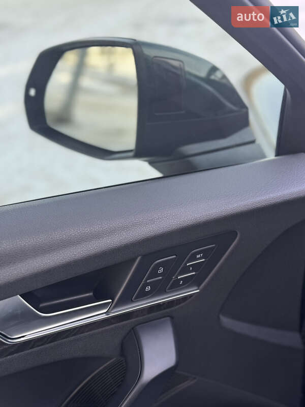 Внедорожник / Кроссовер Audi Q5 2017 в Львове