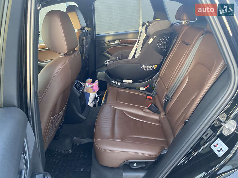 Внедорожник / Кроссовер Audi Q5 2016 в Львове