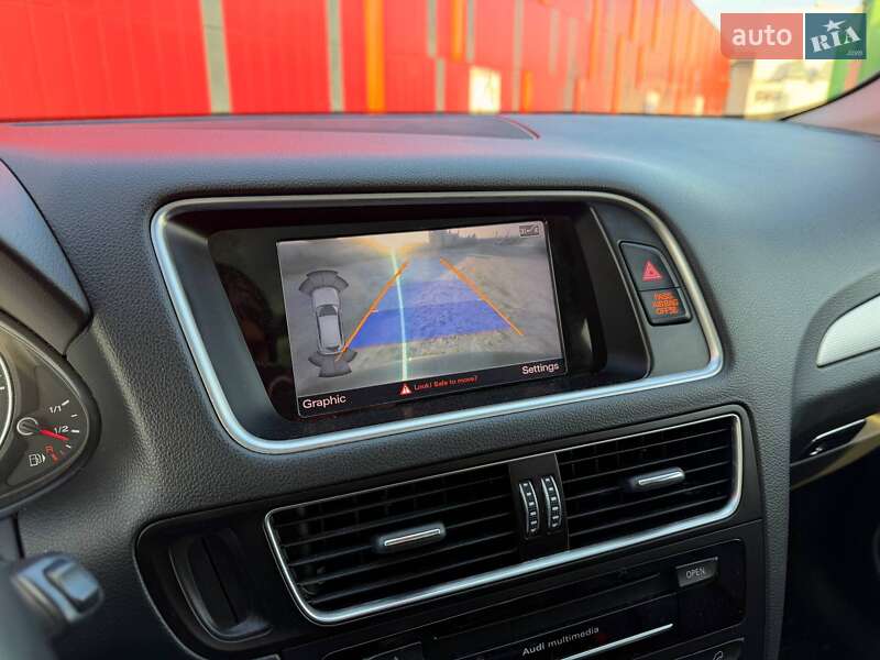 Внедорожник / Кроссовер Audi Q5 2015 в Киеве