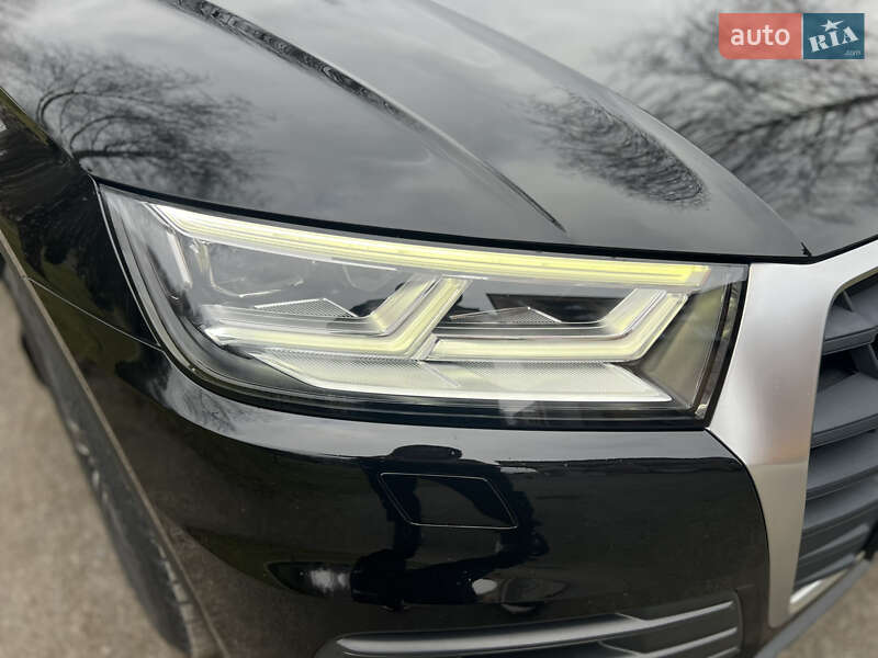 Позашляховик / Кросовер Audi Q5 2018 в Хмельницькому