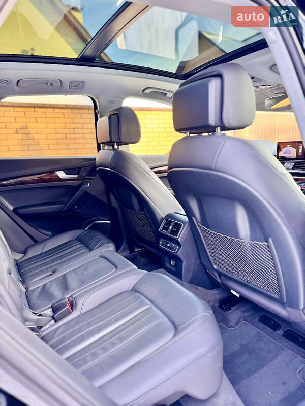 Позашляховик / Кросовер Audi Q5 2018 в Києві фото 41 Позашляховик / Кросовер Audi Q5 2018 в Києві