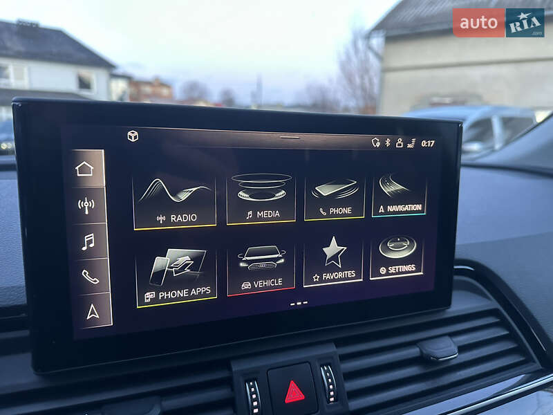 Позашляховик / Кросовер Audi Q5 2021 в Володимирі