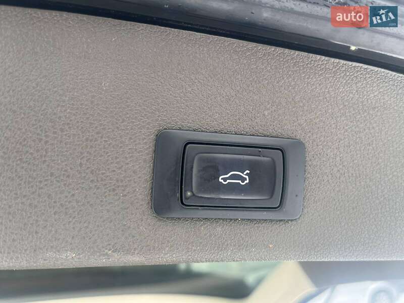 Внедорожник / Кроссовер Audi Q5 2014 в Ровно