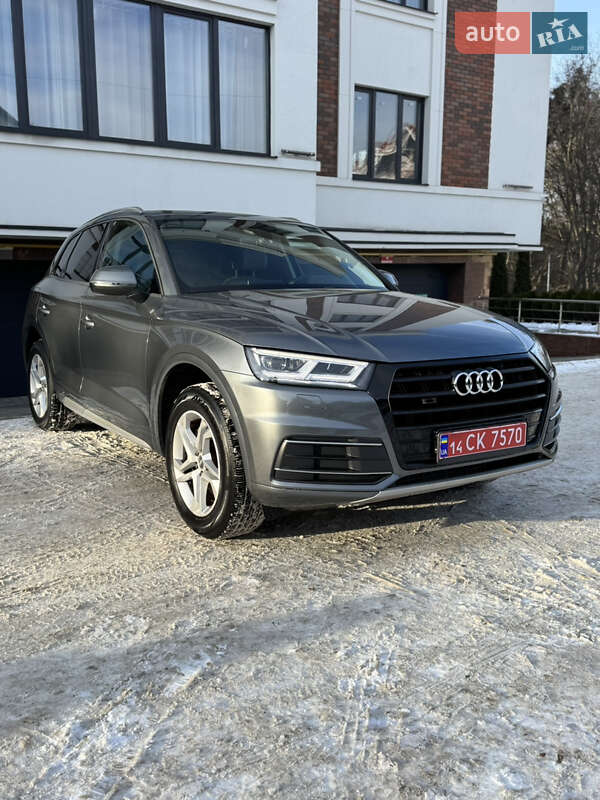 Внедорожник / Кроссовер Audi Q5 2018 в Львове